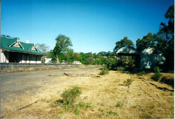 Angaston yard and shed